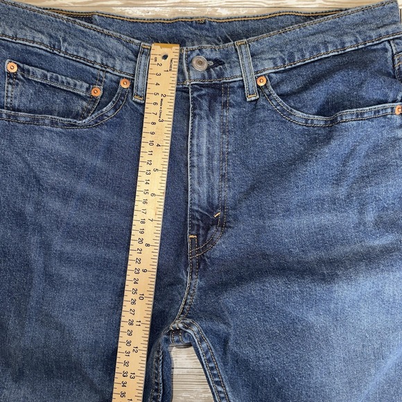 Levis 505 Jeans Mens 34x32 Blue Denim Straight Leg Zip Fly Medium Wash - Picture 4 of 14